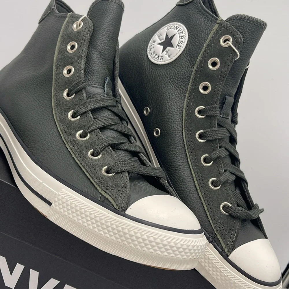 Converse Men's High-Top Sneakers A14810C
CTAS WIDE HI
DENSE CANOPY/EGRET/BLACK - Picture 6 of 16